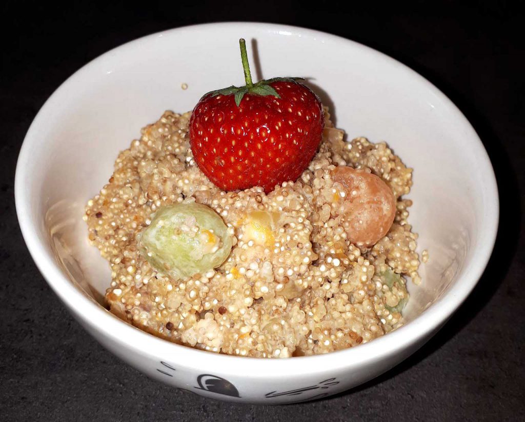 quinoa_fruit
